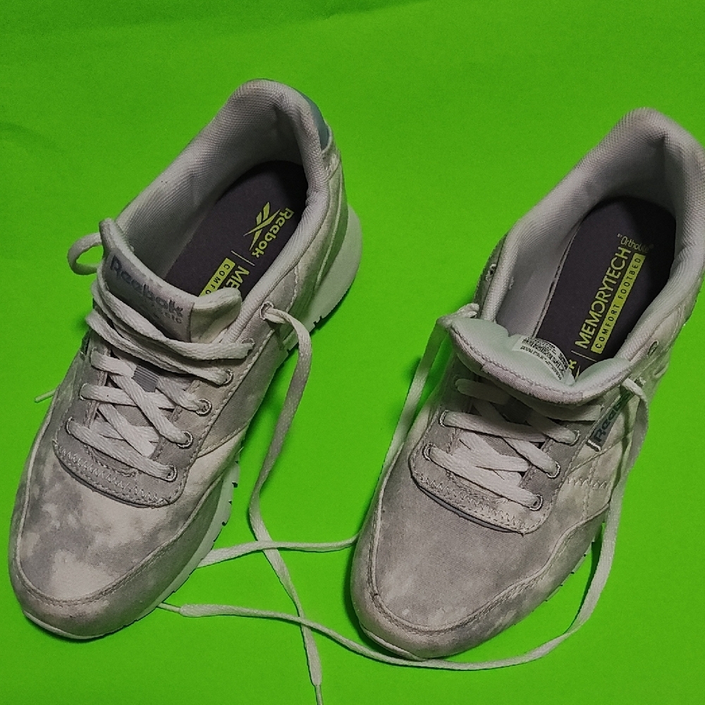 Reebok Gray Sneakers
